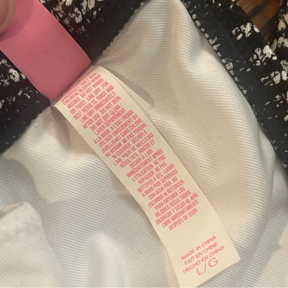 VICTORIAS SECRET Boho Triangle Bikini Top Size L Black/White/Green/Turquoise - Picture 8 of 8